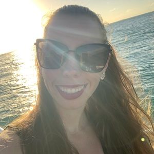 Meet your Posher, Kat